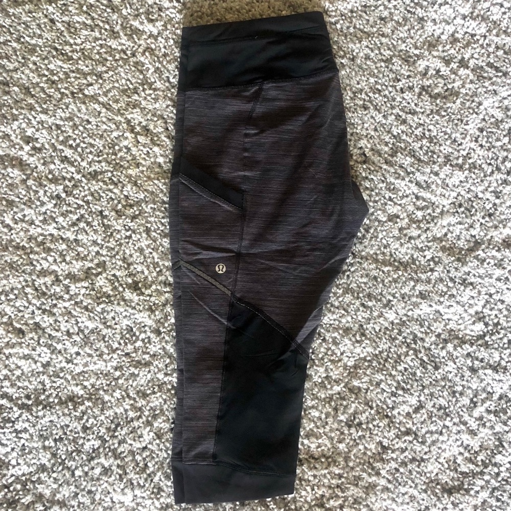 Lululemon crop leggings